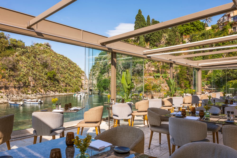 Atlantis Bay Nui Restaurant